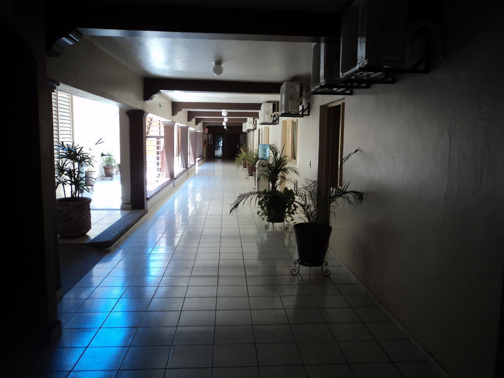 Hotel California Navojoa Exteriör bild